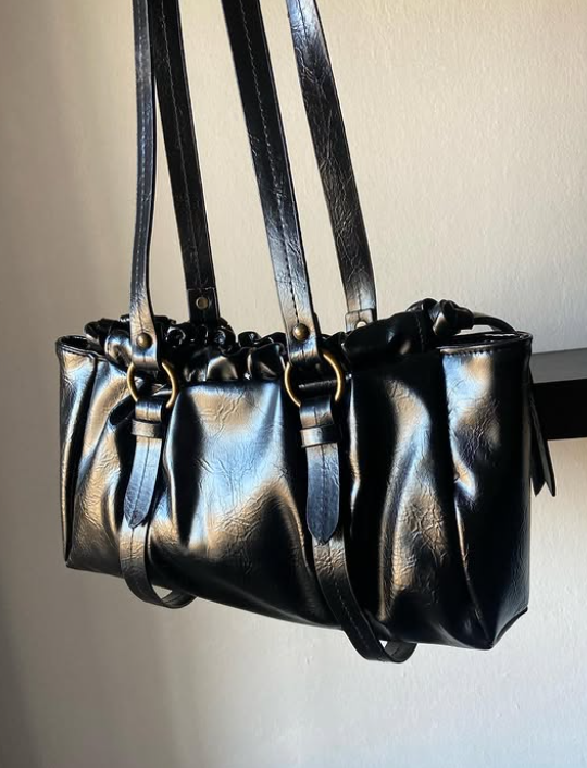 Borsa Classica a Spalla con Ruches